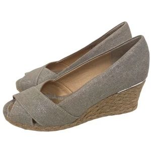Adrienne Vittadini Bailee Peeptoe Wedge Espadrille Pump